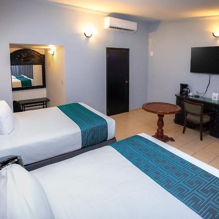 Inhouse Select Hacienda Tres Rios Hotel Culiacan Ngoại thất bức ảnh