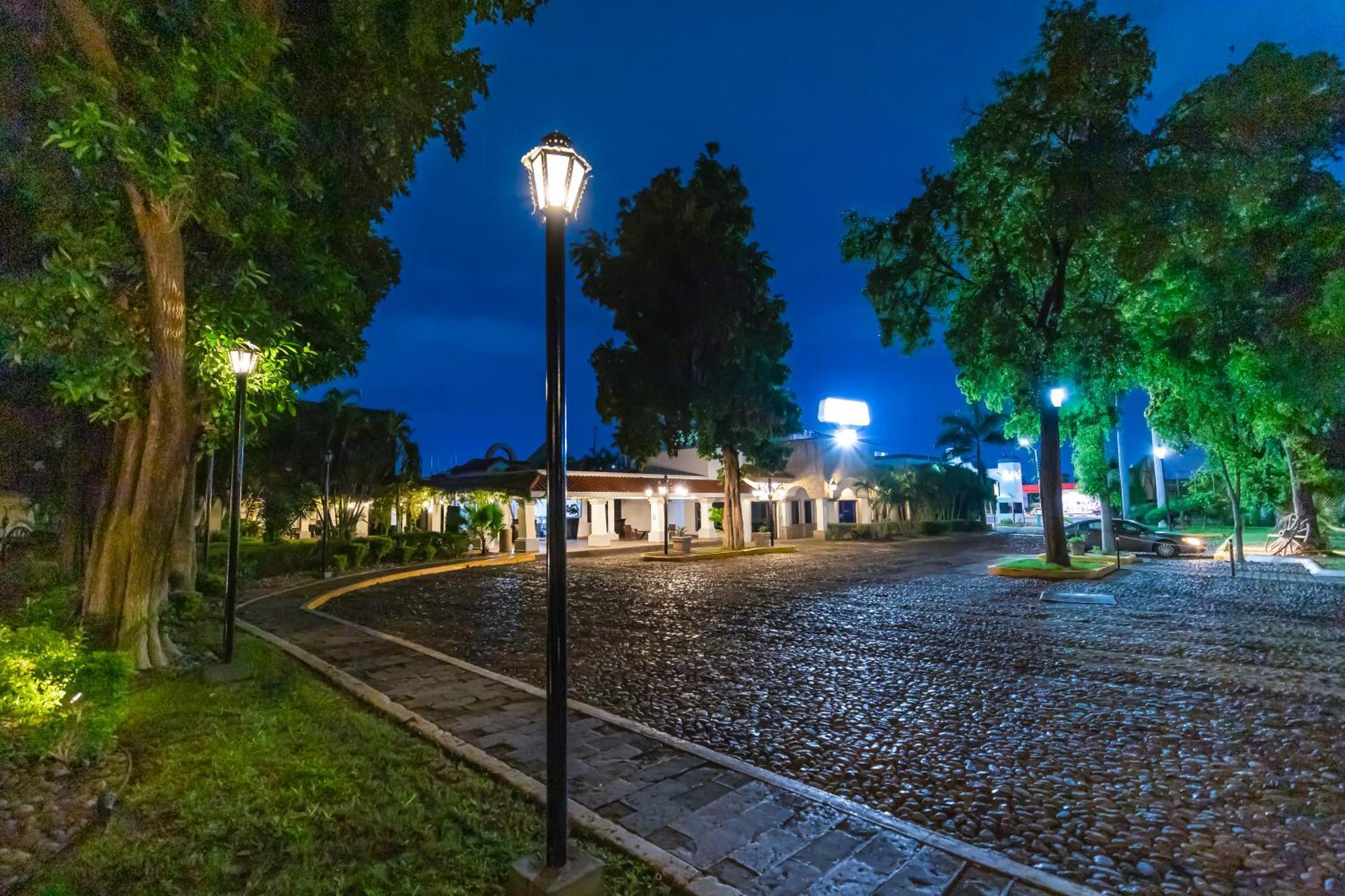 Inhouse Select Hacienda Tres Rios Hotel Culiacan Ngoại thất bức ảnh