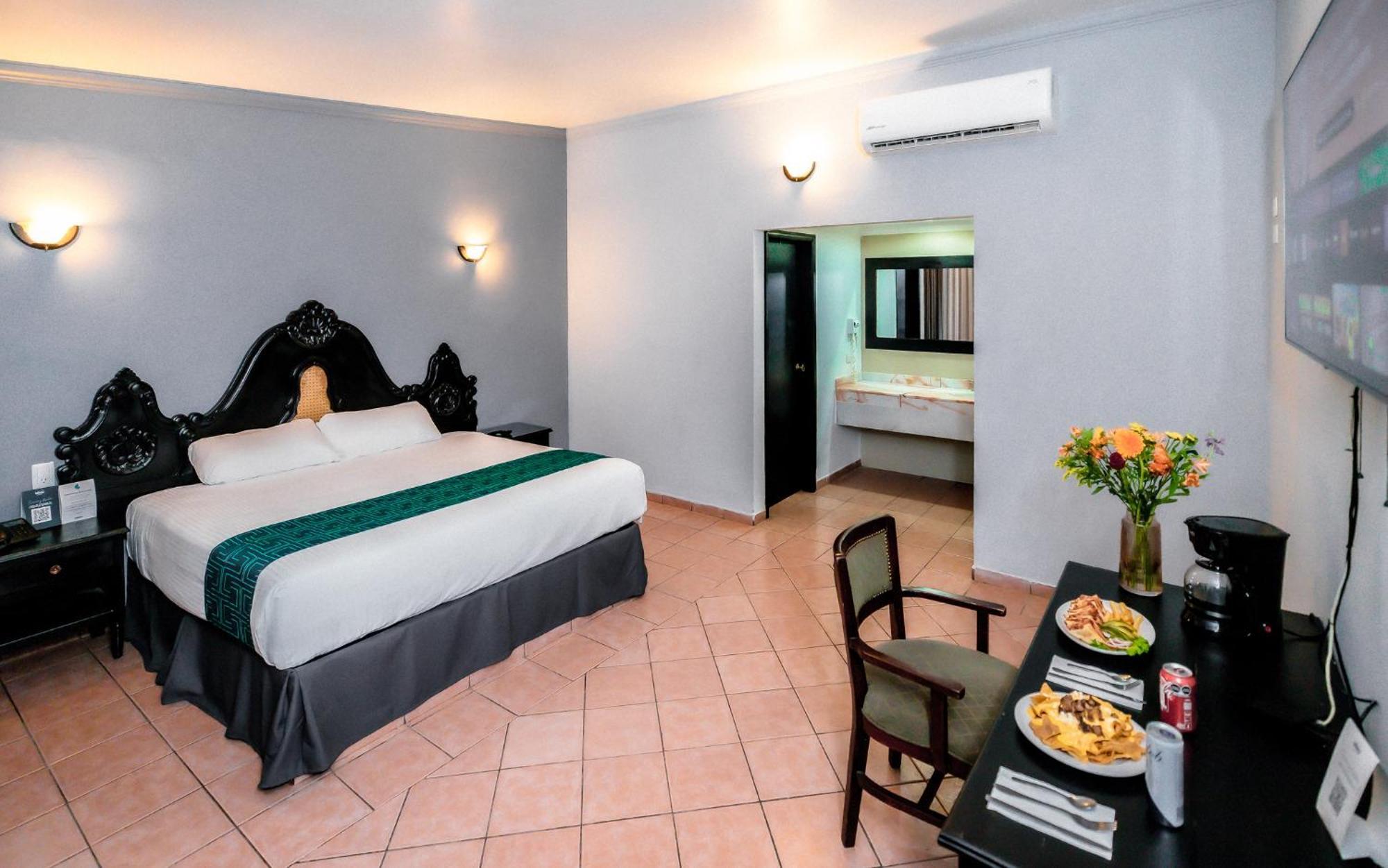 Inhouse Select Hacienda Tres Rios Hotel Culiacan Ngoại thất bức ảnh