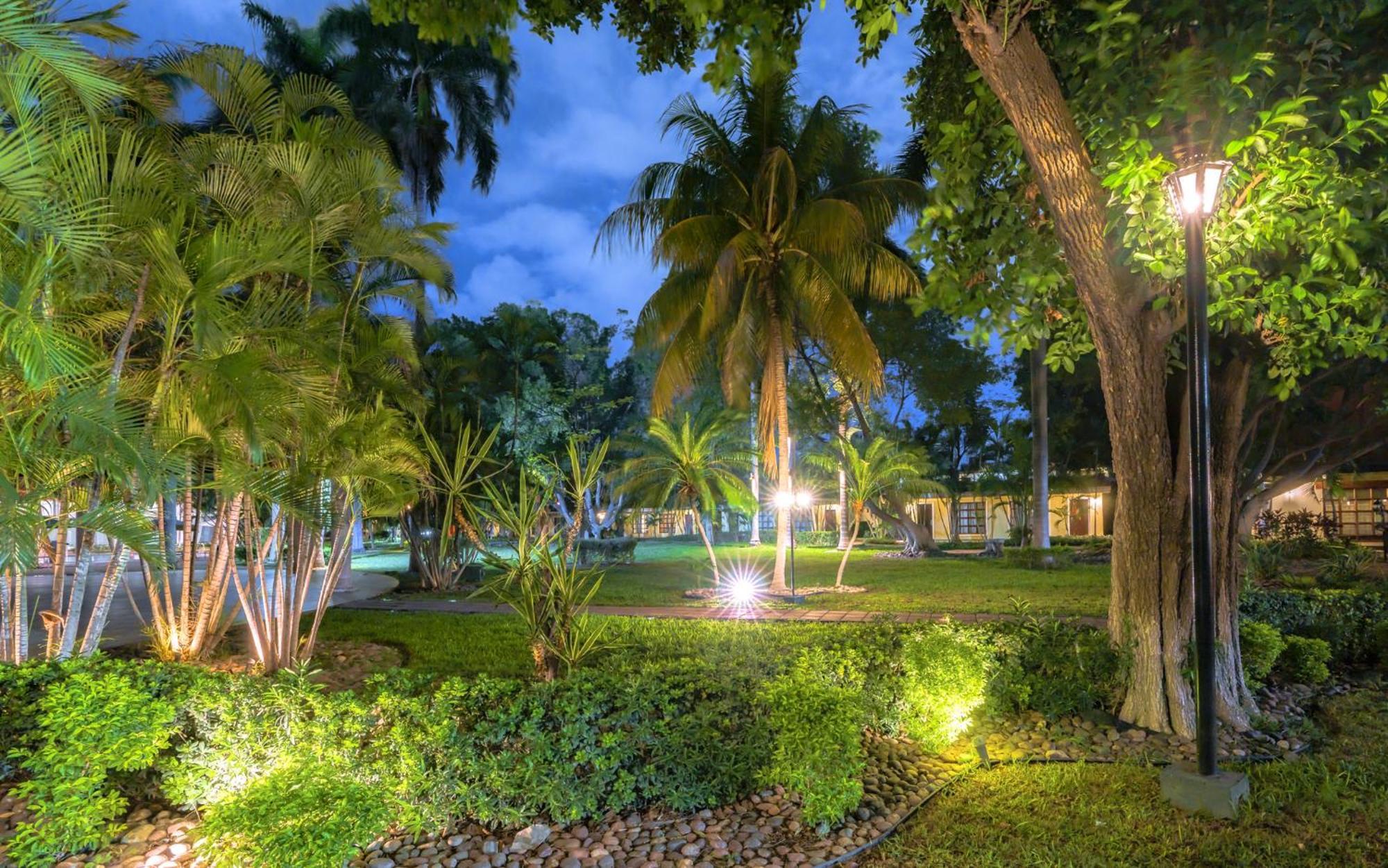 Inhouse Select Hacienda Tres Rios Hotel Culiacan Ngoại thất bức ảnh